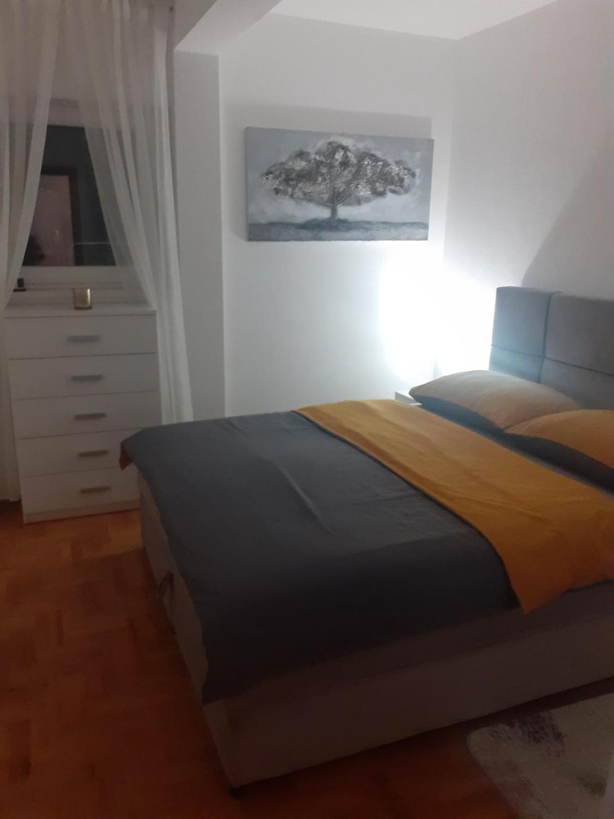 Apartman Pontis Okrug Gornji โตรกีร์ ภายนอก รูปภาพ